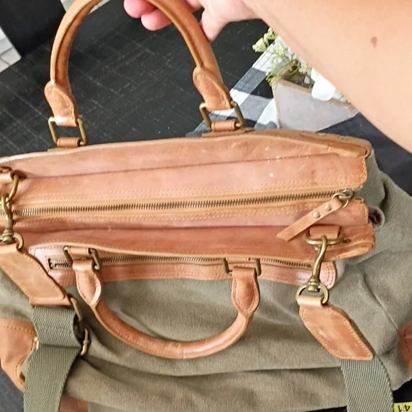 UGG  Leather and canvas Men's Bag - Picture 6 of 12